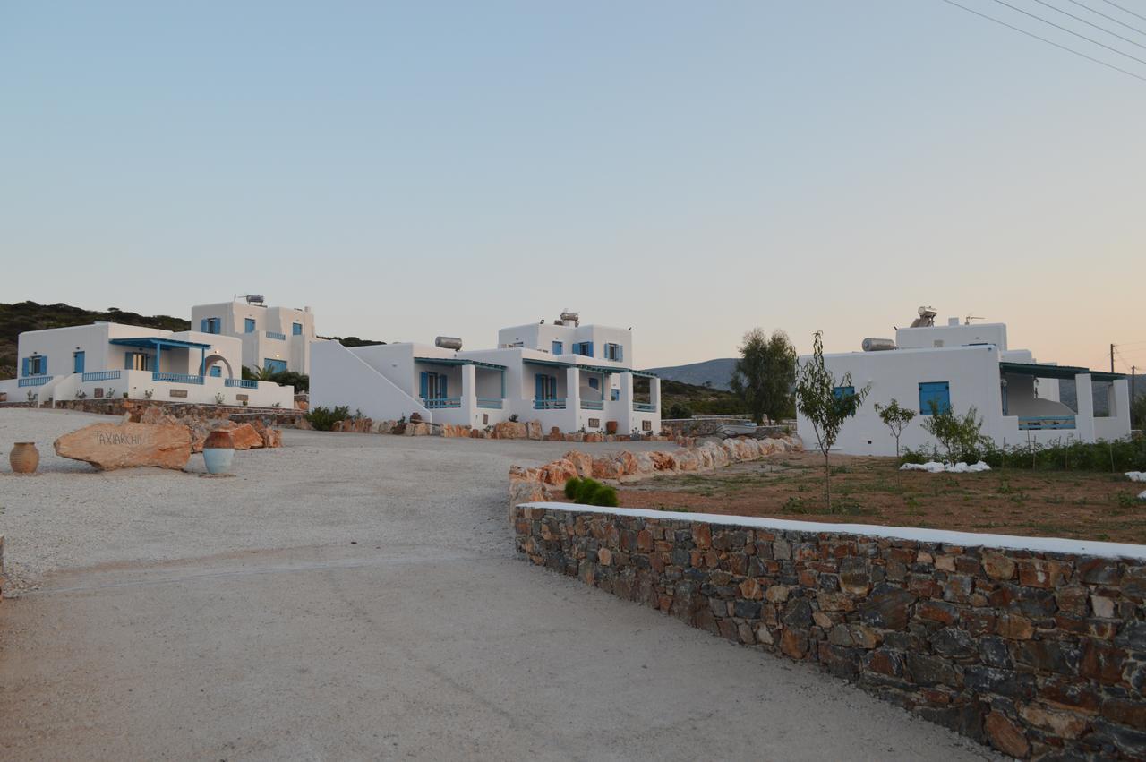 Taxiarchis Studios Agios Georgios  Exterior foto